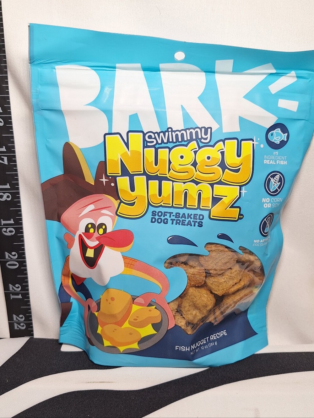 NWT Bark Swimmy Nuggy Yums Dog Treats